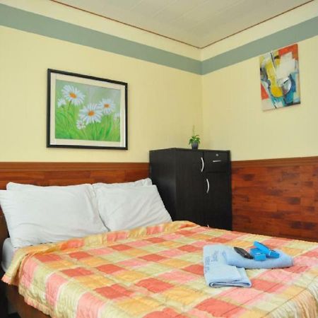 Four Seasons Seaview Hotel El Nido Buitenkant foto