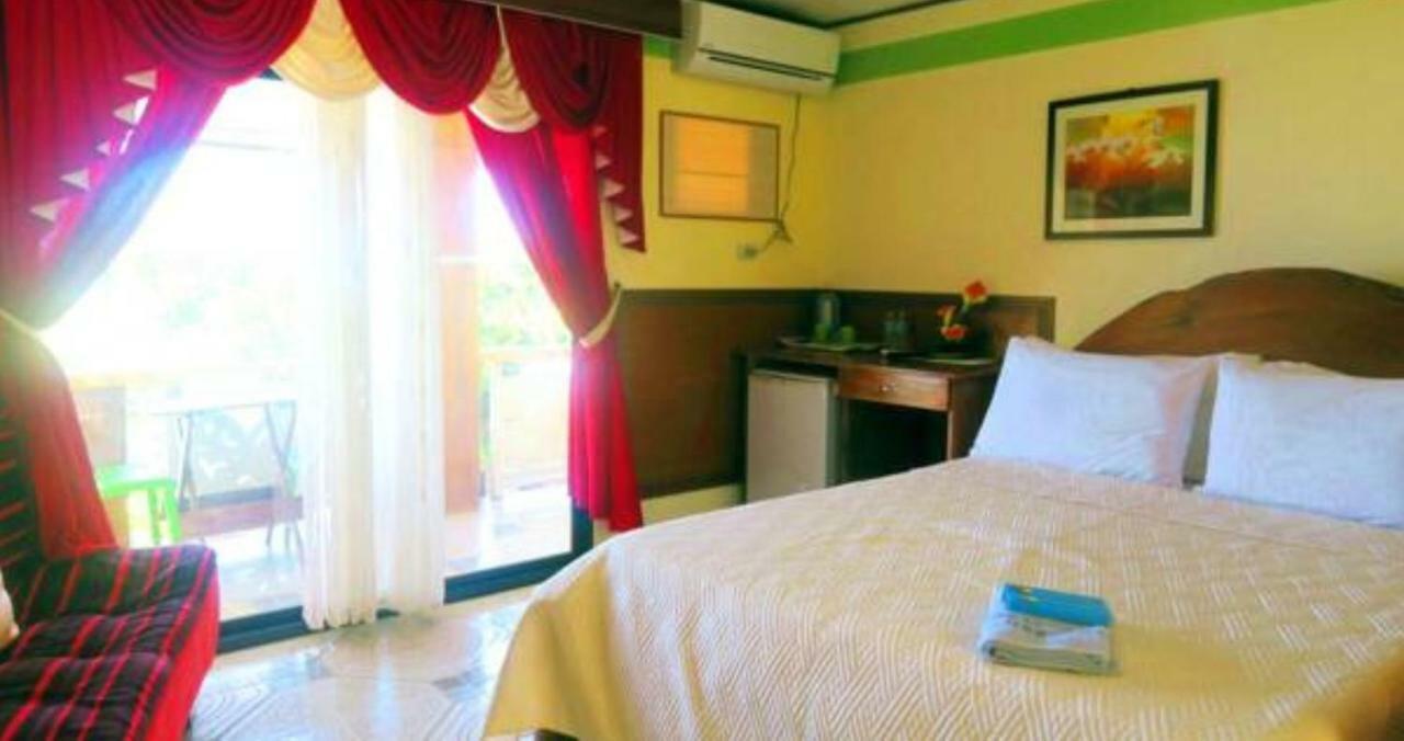 Four Seasons Seaview Hotel El Nido Buitenkant foto