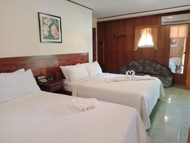 Four Seasons Seaview Hotel El Nido Buitenkant foto