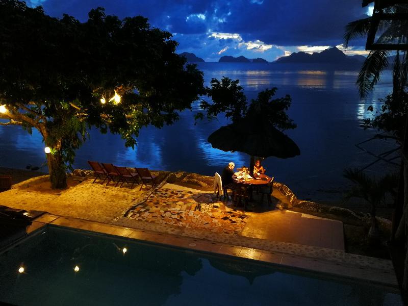 Four Seasons Seaview Hotel El Nido Buitenkant foto